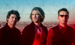 HANSON COMPARTILHA NOVO ÁLBUM, RED GREEN BLUE