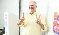 Ciro Gomes demonstra apoio a Lula no segundo turno